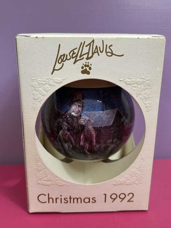 Vintage Lowell Davis 1992 “Born on a Starry Night” Christmas Ball Ornament 3x3”
