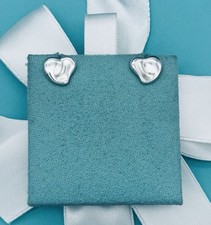 Tiffany  Co. Elsa Peretti Dainty Sterling Silver 925 Full Heart Stud Earrings 