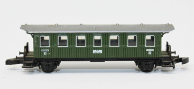 Z Scale Marklin 8700 2nd Class Passenger Car Württemberg