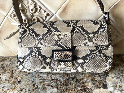 Stuart Weitzman Brown/Tan Snakeskin Baguette Purse Handbag  display picture 1