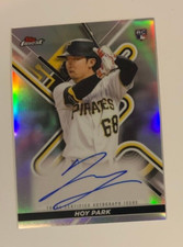 2022 Topps Finest FA-HP Hoy Park Rookie Card Refractor Auto Pittsburgh Pirates