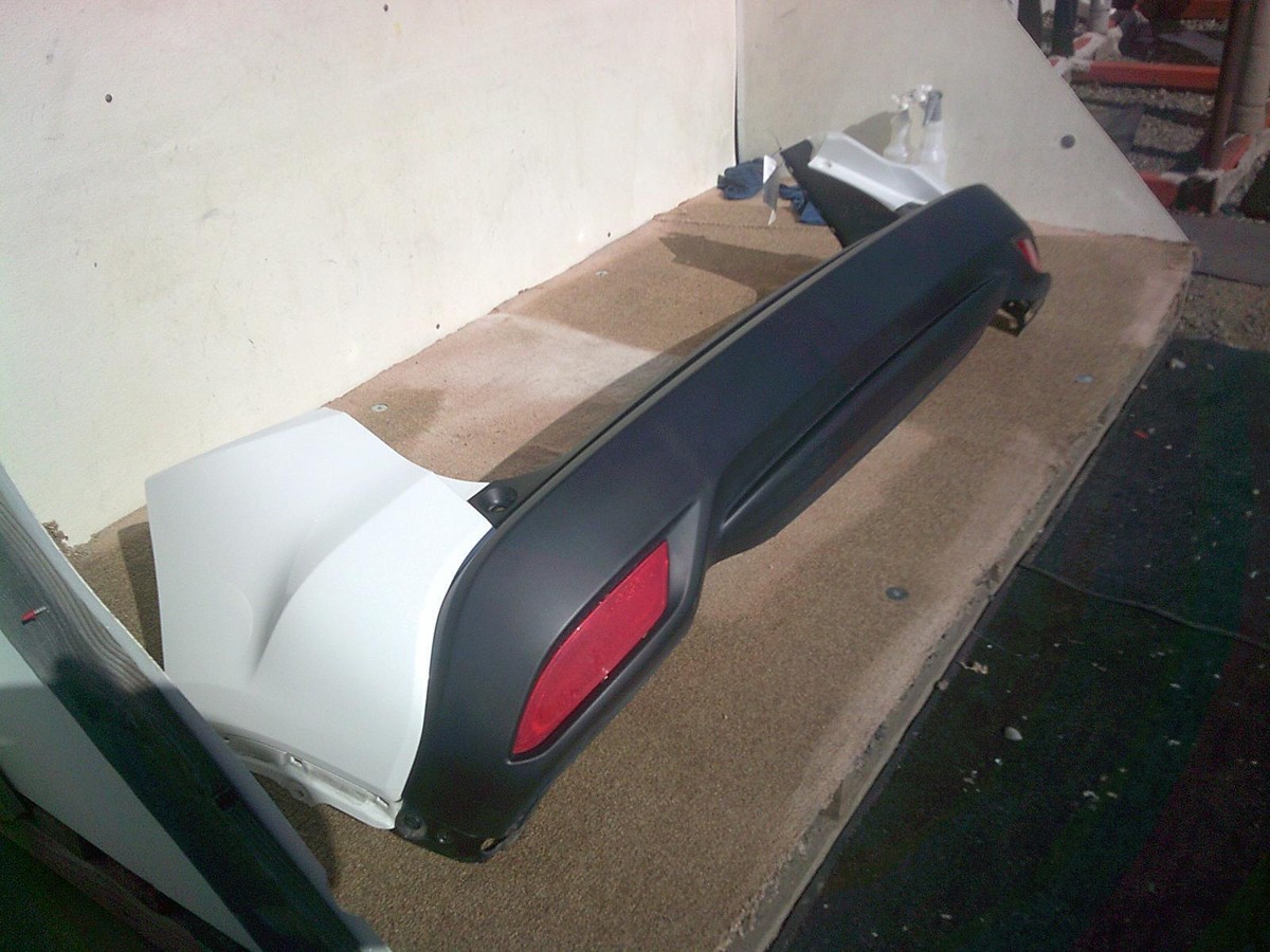 2019-2022 Honda Hr-V Rear Bumper White Nh883px Factory OEM