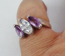 VINTAGE AMETHYST STERLING SILVER RING SIZE 7 AMETHYST STONE DESIGN