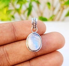 Natural Moonstone Gemstone Pendant 925 Sterling Silver Handmade Charm Jewelry