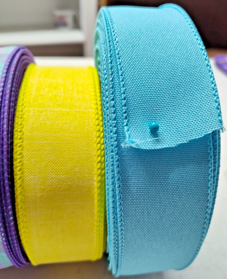 LOT OF (6) BIG ROLLS WIRED RIBBON 1.5 MULTI-COLORS SPRING SUMMER PLAIDS SOLIDS - Image 4 of 4