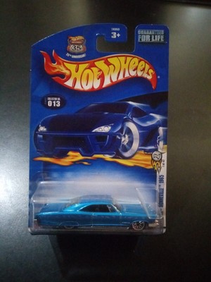 HOT WHEELS  PONTIAC BONNEVILLE 1965  BLUE NEW ON CARD!!