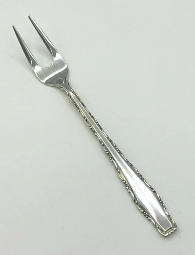 Rapallo by Lunt Sterling Silver Olive or Pickle Fork 5 5/8", gently used