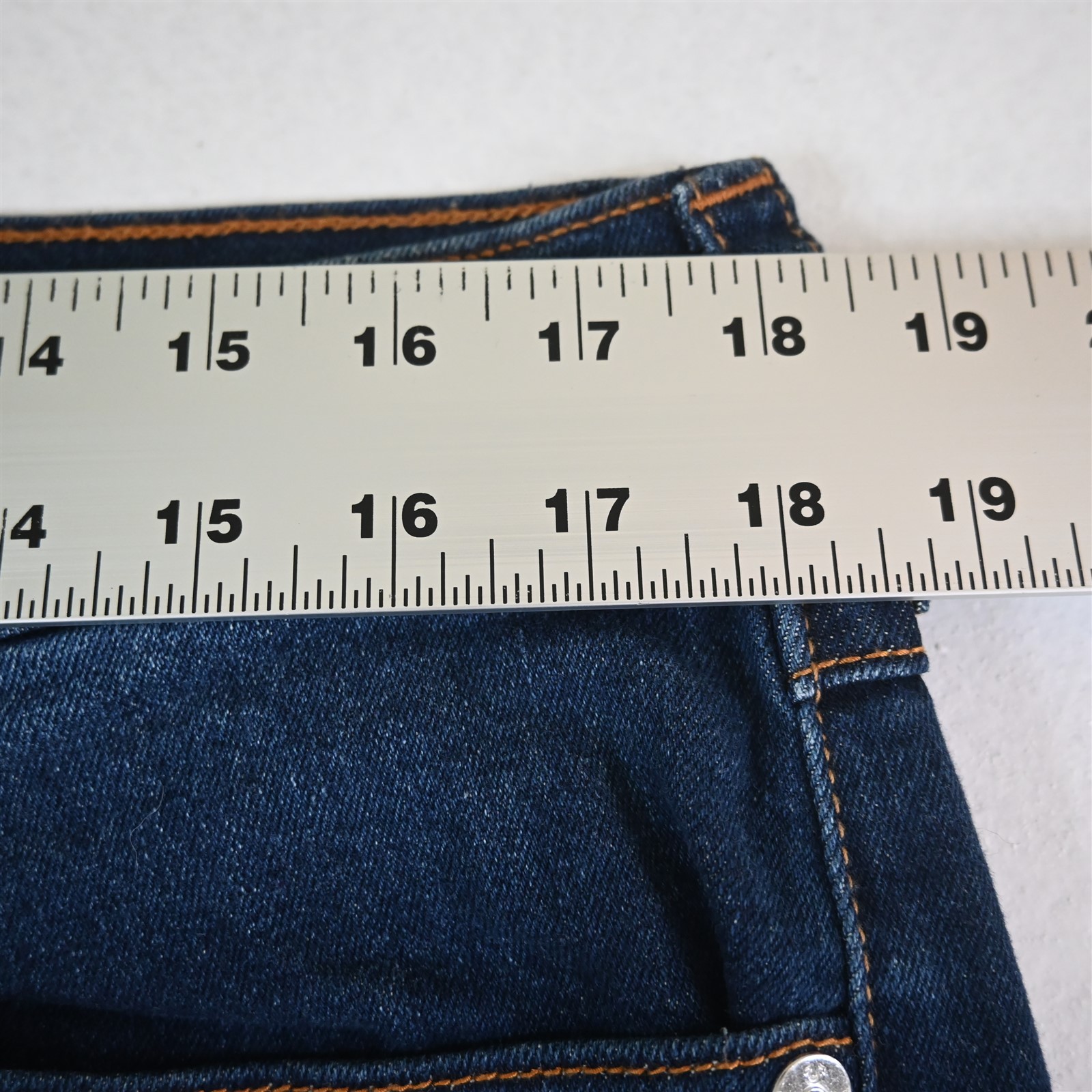 True Religion 34x30 Gino Relaxed Slim Dark Wash Stretch Denim Mens Jeans thumbnail 2