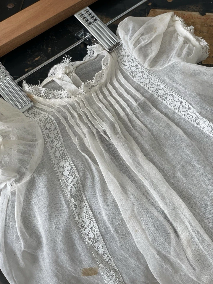 Antiguo vestido de seda bebé 1920 buenas condiciones 1-2 años Foto 3 de 4