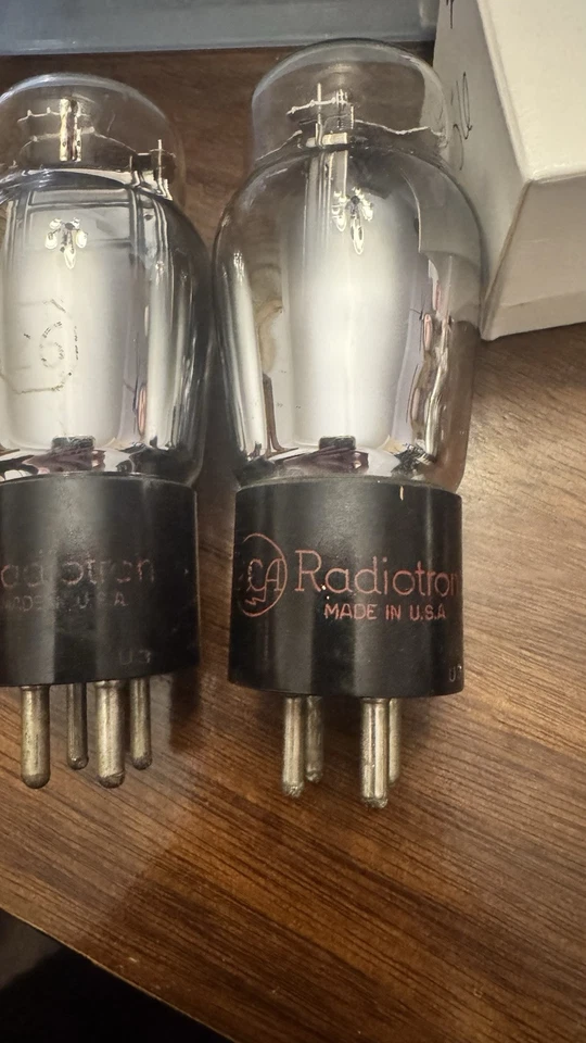 Par de tubos de audio Globo Radiotron Marconi placas plateadas NOS 26 226 ST emparejados Foto 3 de 4