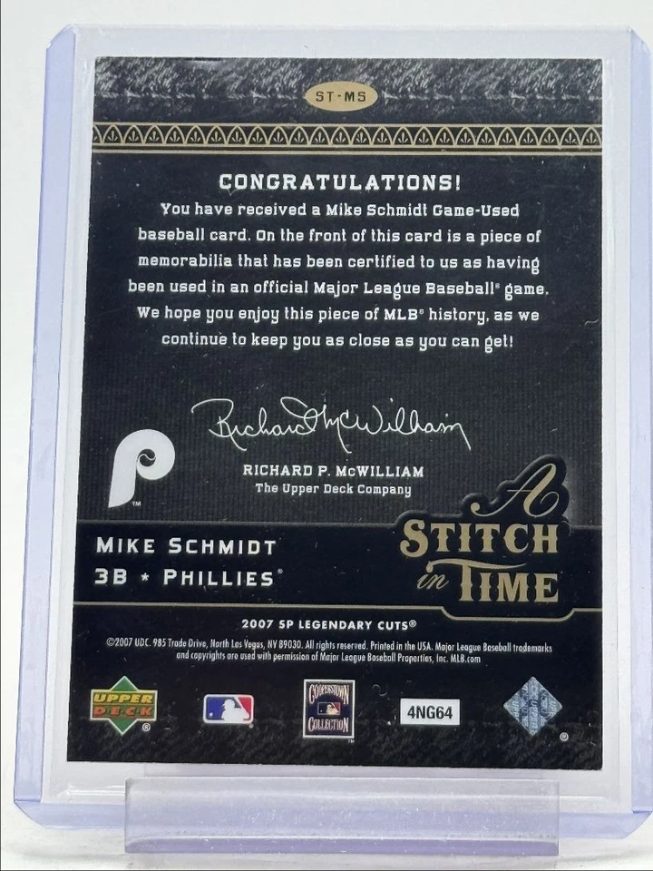 MIKE SCHMIDT 2007 UD SP LEGENDARY CUTS A STITCH IN TIME PATCH Q5476 - Image 2 of 2