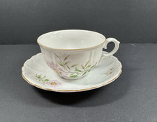 Vintage Czechoslovakia Porcelain Floral Teacups with Gold Trim, Set of 4 — listing 6