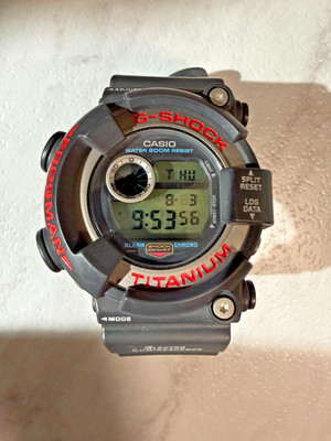 Casio G-Shock DW-8200 Frogman Digital Titan Taucheruhr schwarz Herren Japan