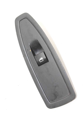 BMW 3 F30, F80 Schalter 9208107 2.00 Diesel 135kw 2012 15415541