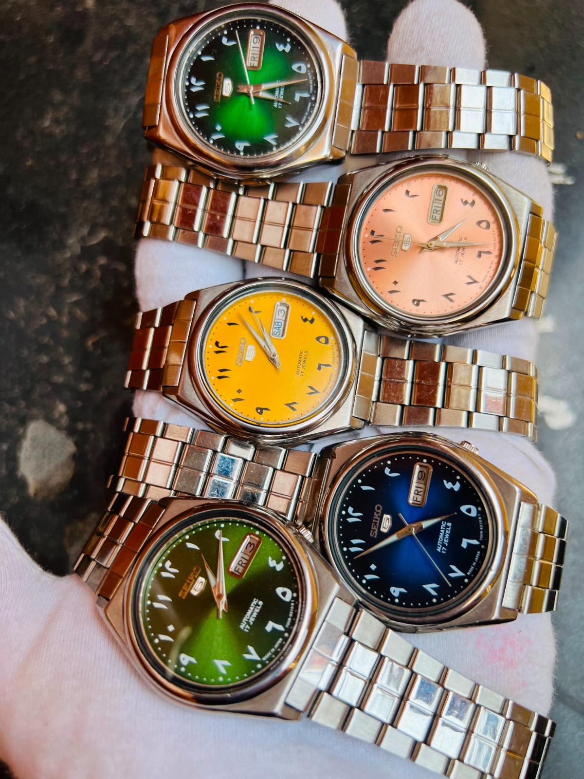Lot of 5 Seiko vintage automatic watches,day/date, arabic sunburst dials, Japan image 2