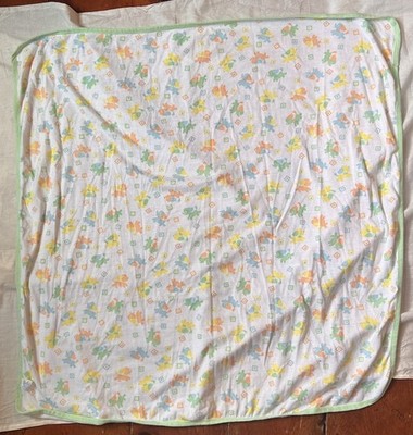 Vintage Carters receiving baby receiving blanket Cotton polyester 36 x 36 puppy
