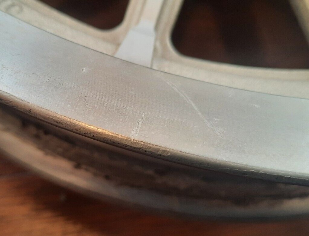 Used 13 Spoke Harley Mag Wheels 200005 3/4" Sealed Bearing Dyna