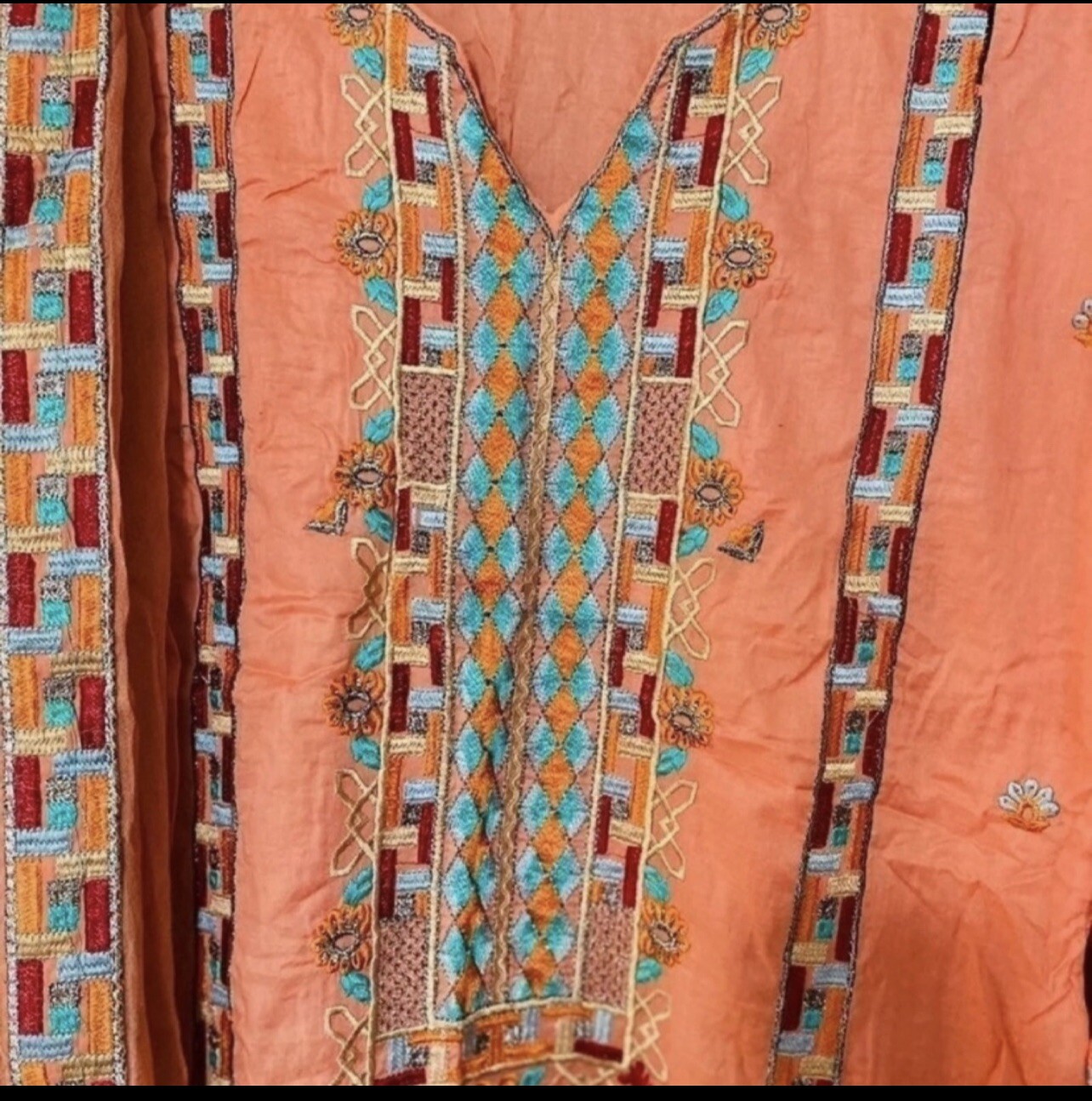 embroidery shalwar kameez Pakistani Designer Outf… - image 3