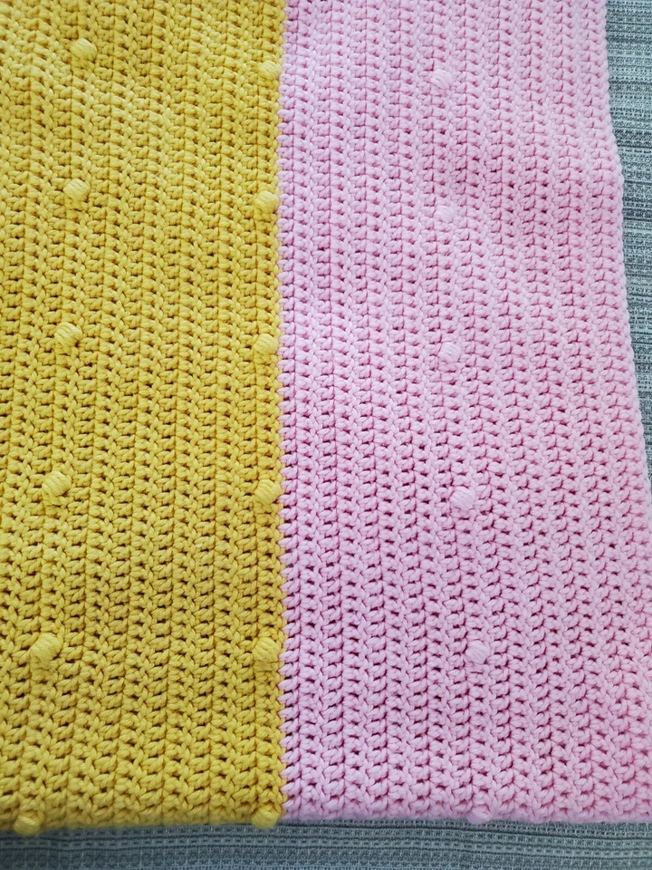 Tiro de ganchillo afgano para cama/sofá 72"x36" amarillo y rosa vibrante colores juveniles Foto 3 de 4