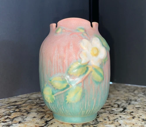 Vintage ROSEVILLE 4 Inch White Rose POTTERY VASE  Blue Background 978-4