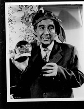 SUPER RARE!! 8X10 1950s ORIGINAL BURGESS MEREDITH MOVIE SCENE PHOTO!! SUPER RARE!! 8X10 1950s ORIGINAL BURGESS MEREDITH MOVIE SCENE PHOTO!!