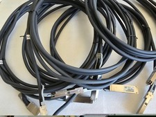 Lot of 5 CISCO QSFP-H40G-CU5M 40GBASE-CR4 Passive Direct Copper Cable 37-1318-03