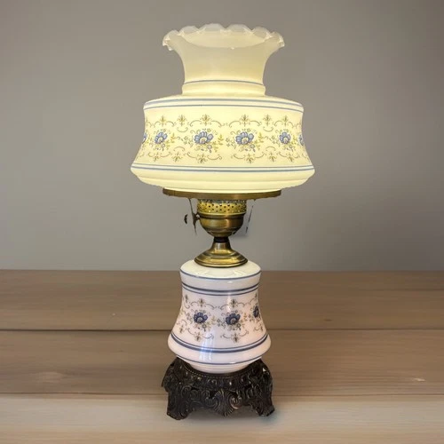Vintage Quoizel 1973 Hurricane Lamp Floral Ruffled Shade Milk Glass GWTW Style!!