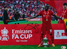 SADIO MANE SIGNED LIVERPOOL FC FA CUP WINNERS 16x12 PHOTO (ACG CERT AG18053)