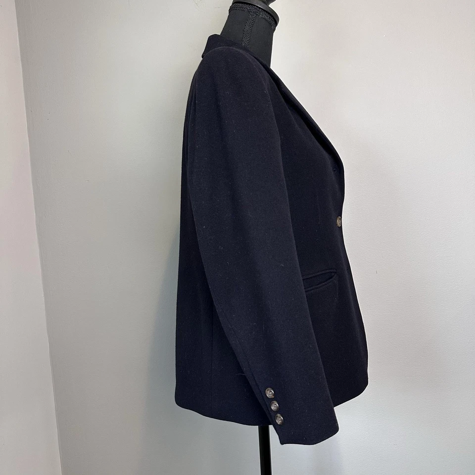 L L Bean Blazer Women 10 Petite Black Wool Cashmere Tailored Made USA Academia - Image 3 of 4