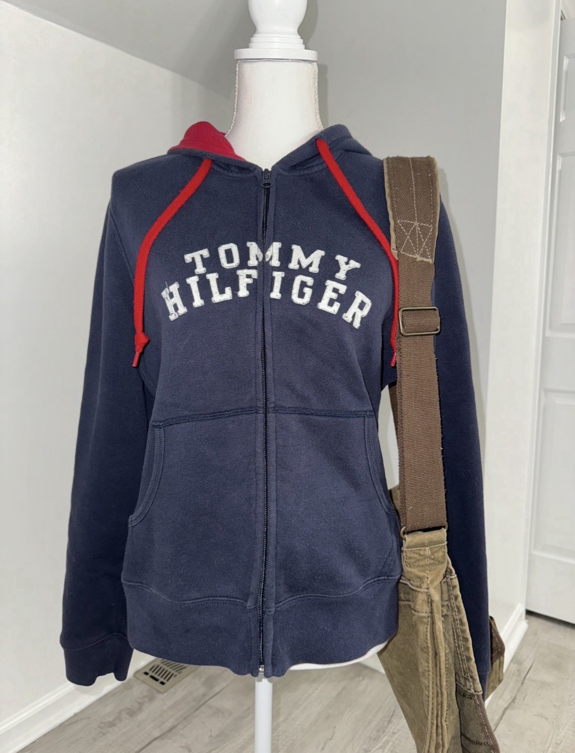 Tommy Hilfiger Y2K Navy Spell Out Zip Hoodie in Size Large  