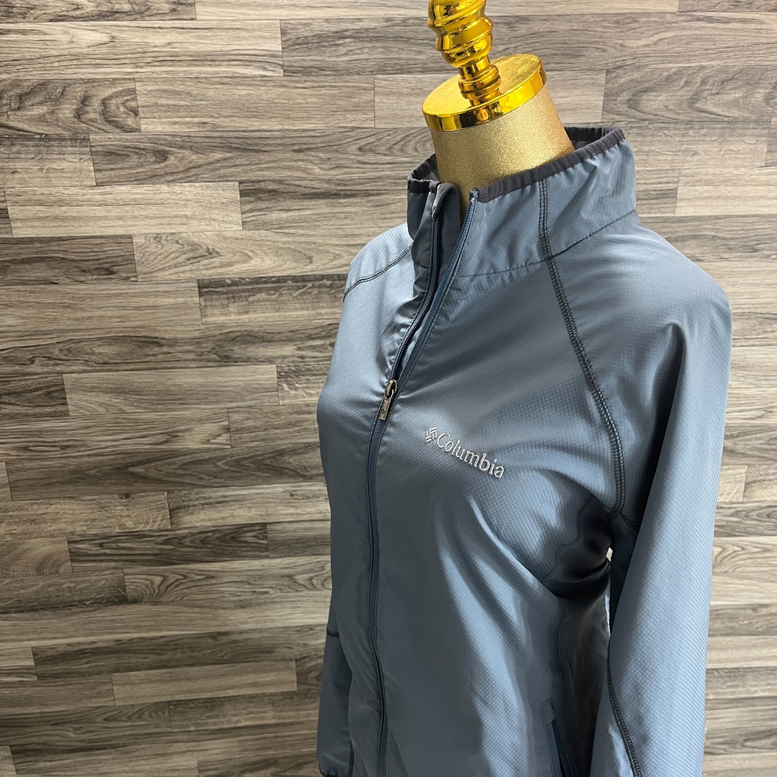 Columbia Women's L Blue Full-Zip Activewear Jacket - Size Large