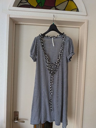 sunao kuwahara Women's M V-Neck Striped Top with Dot Frill
