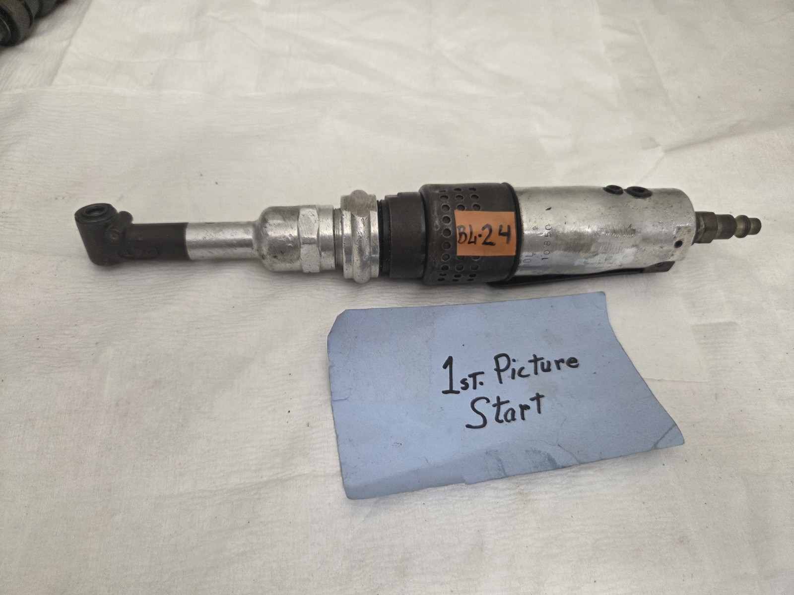 United Tool Pneumatic Right Angle Air Drill 2700 RPM Industrial BL-24
