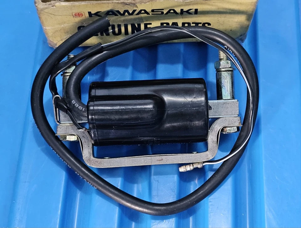KAWASAKI KE100 KE125 KD80 KD100 KD125 KS125 G3 G4 G5 IGNITION COIL 6V NOS JAPAN Foto 4 de 4