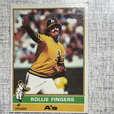 Topps Vintage Base Set Rollie Fingers #405 Oakland Athletics Baseball Card