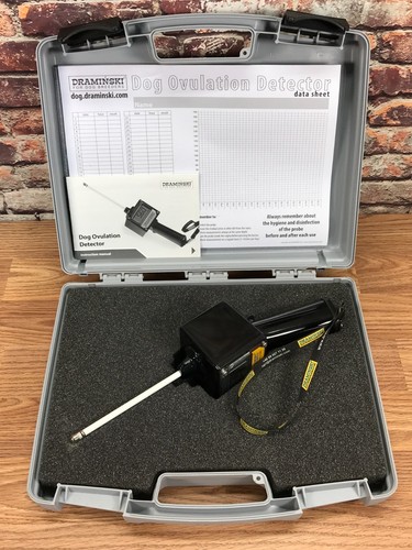 Draminski Dog Ovulation Detector ED23723 With Case Manual & Data Sheet