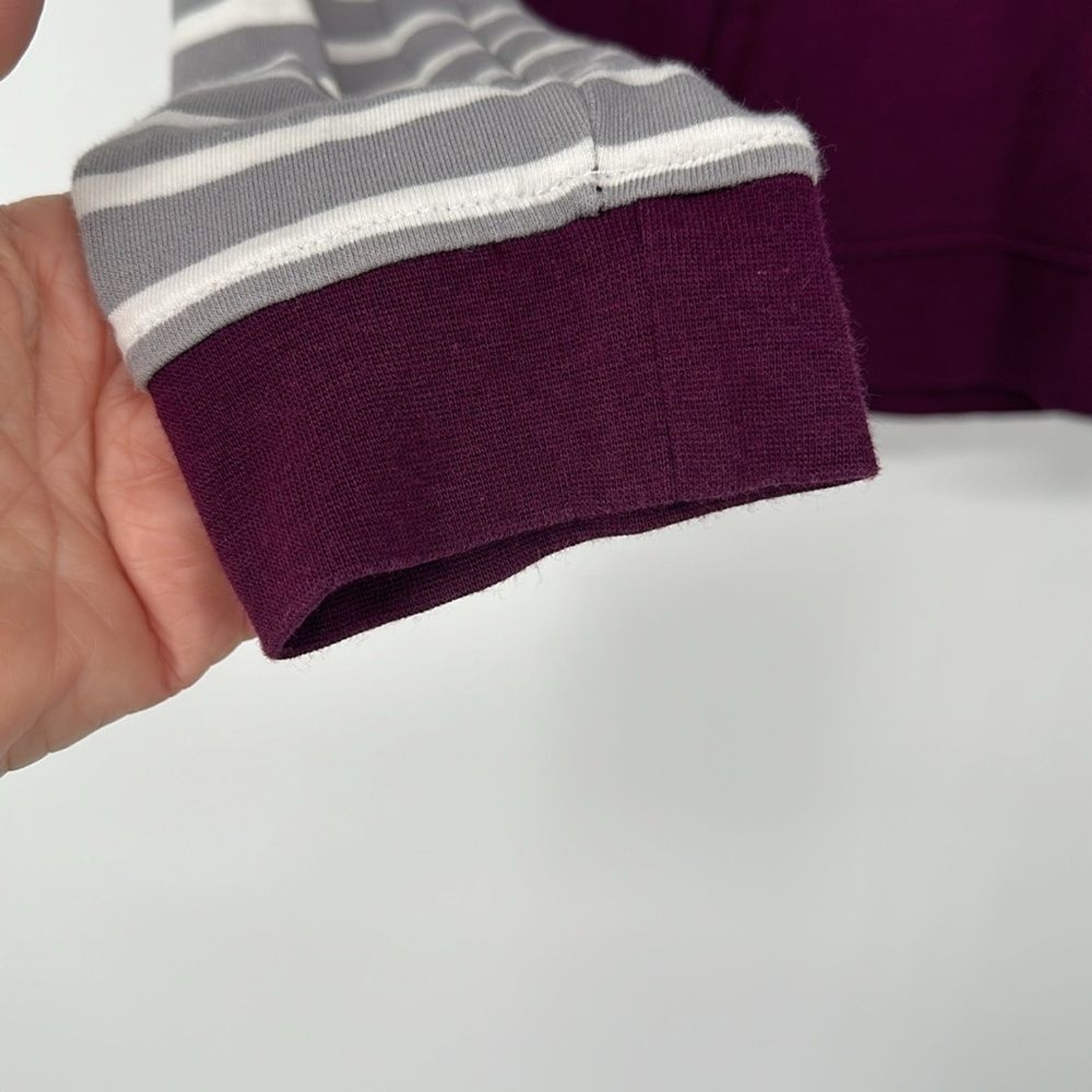 Orvis Solid and Stripe Pullover Lightweight Hoode… - image 5