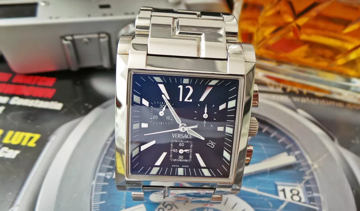 VERSACE FLC99 QUARTZ CHRONONGRAPH GENTS BRACELET WATCH STUNNING