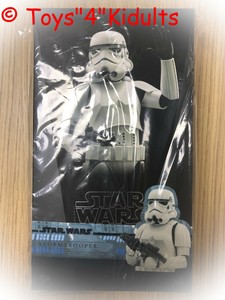 hot toys stormtrooper deluxe