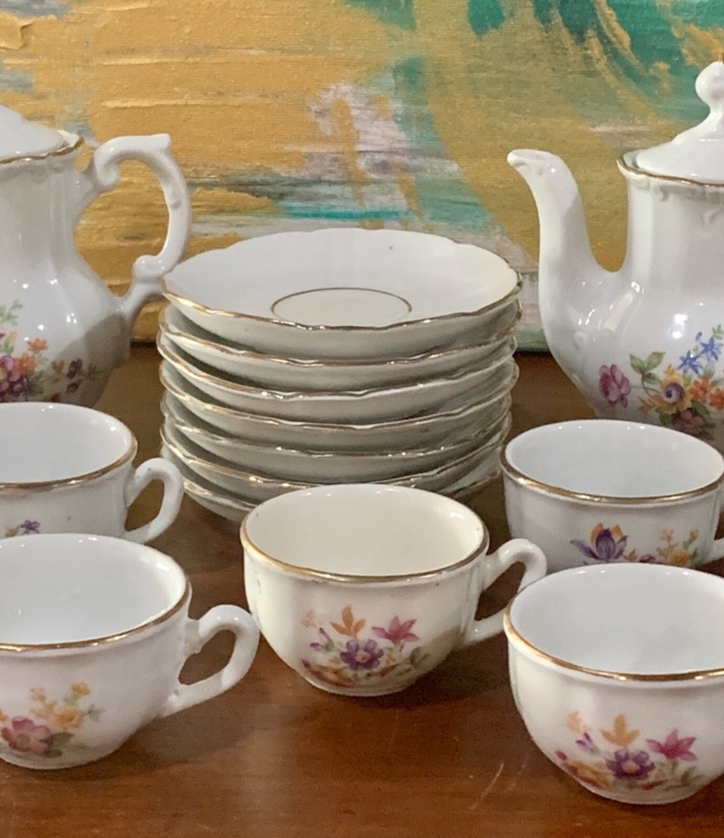 Vintage German Democratic Republic Kahla Porcelain Tea Set 18