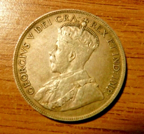 1918 Canadian Half Dollar, Fifty Cent Piece, Great Detail, XF
