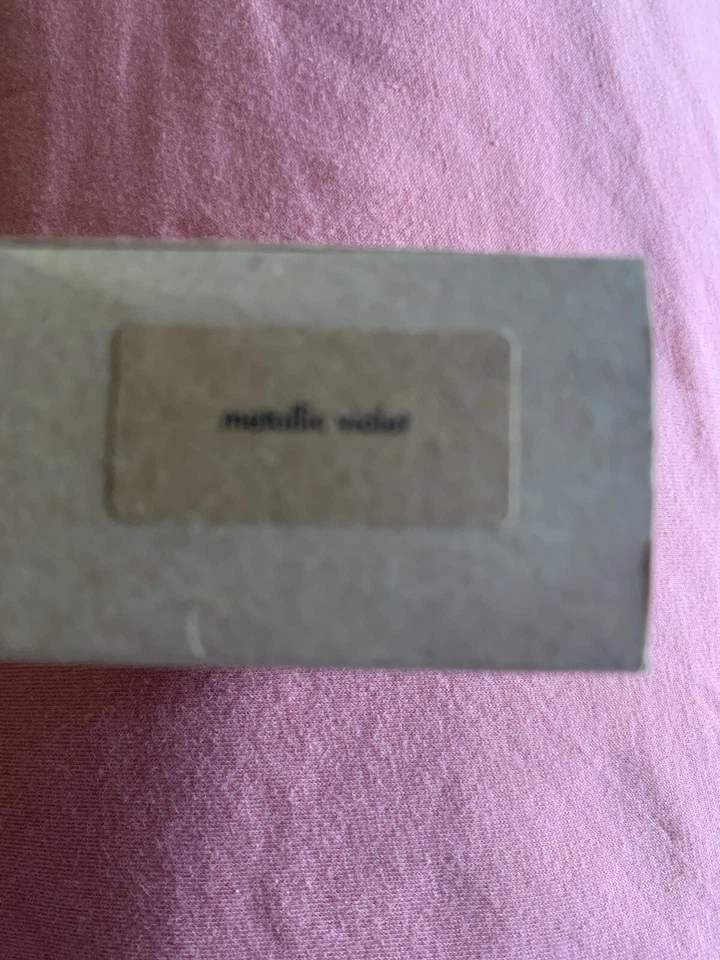 STILA MAGNIFICENT METALS FOIL FINISH EYE SHADOW METALLIC Violet NIB. - Image 2 of 3