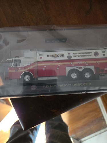 E-One/Saulsbury FDNY Rescue 2 By Code3 1:64 Scale In Case Mint Condition NB