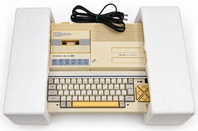 Hitachi MB-H2 MSX Computer Japan Original Box & Foam. Untested