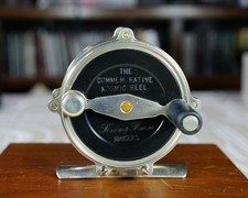 Thomas & Thomas THE COMMEMORTIVE KOSMIC REEL fly reel