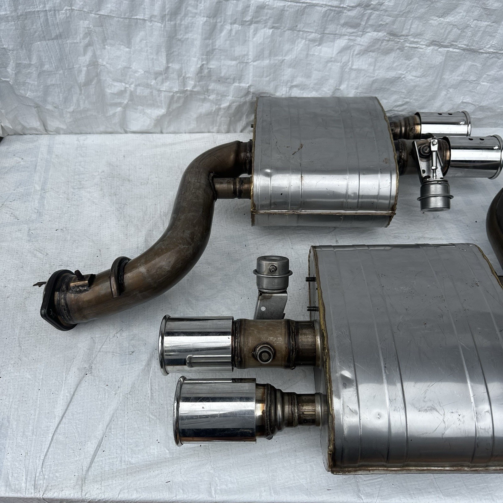 Ferrari 599 GTB Right and Left  Muffler Exhaust Silencer P/N#220194/220193 OEM
