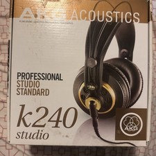 AKG K240 Studio Headphones  Semi Open Back  Great Condition
