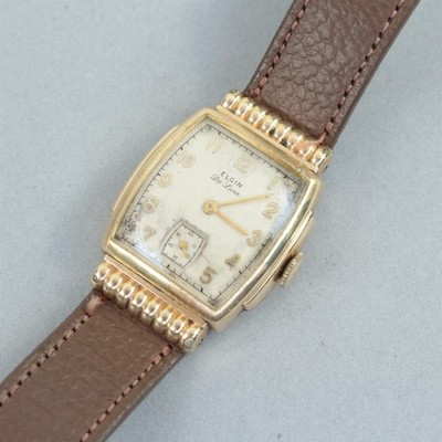 Elgin De Luxe 17 jewel Wristwatch Vintage Men's - Gold Filled - XC269