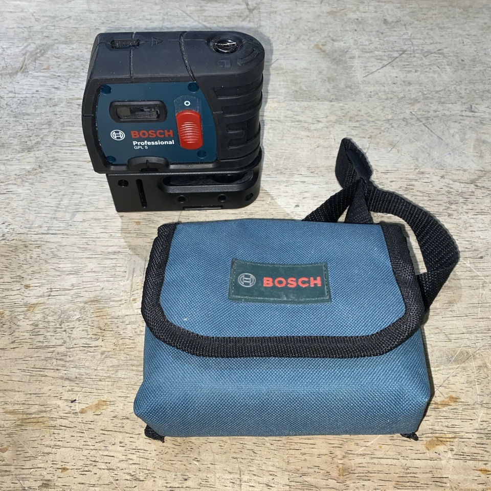 Láser de alineación autonivelante de 5 puntos Bosch GPL5 con estuche y trípode Foto 2 de 4