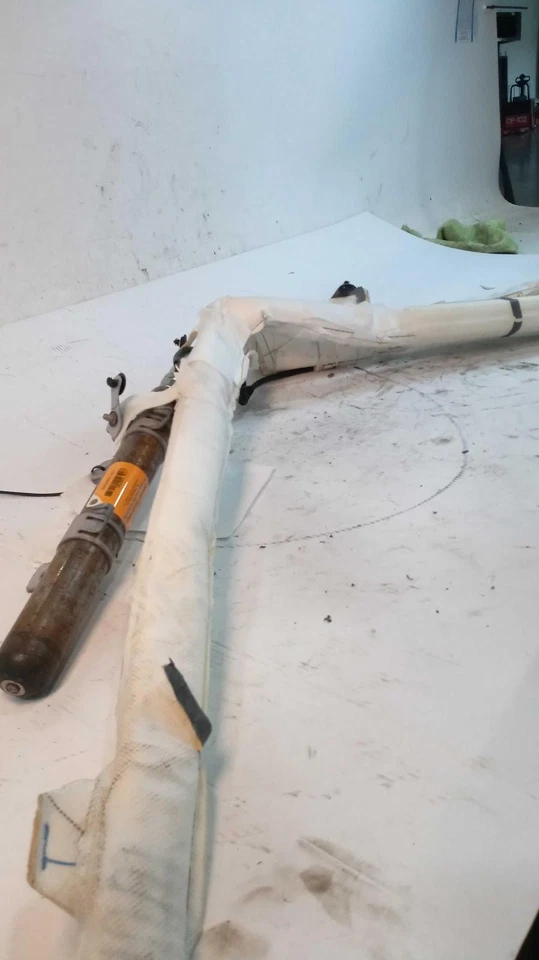 Used Left Curtain Air Bag fits: 2015 Gmc Sierra 1500 pickup driver roof Double C Foto 2 de 4